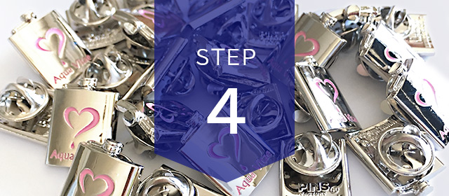 ピンバッチご注文の流れ STEP４