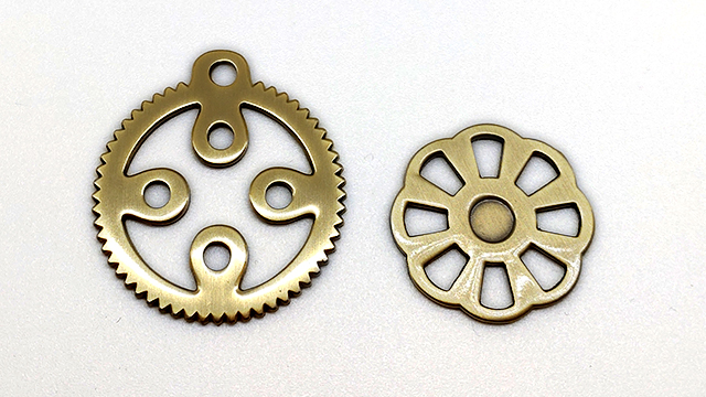 映画『ゴールデンカムイ 網走監獄襲撃編』ピンズ